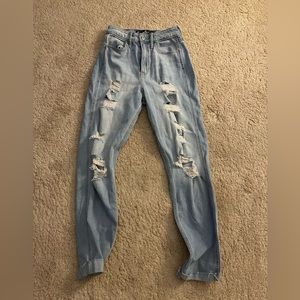 Hollister jeans